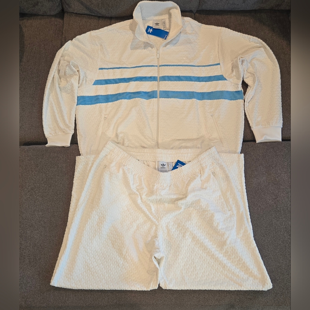 Mens Adidas Textured Monogram Tracksuit White/Blue XL/ Forum Sneaker Combo Sz 12 - Picture 3 of 17
